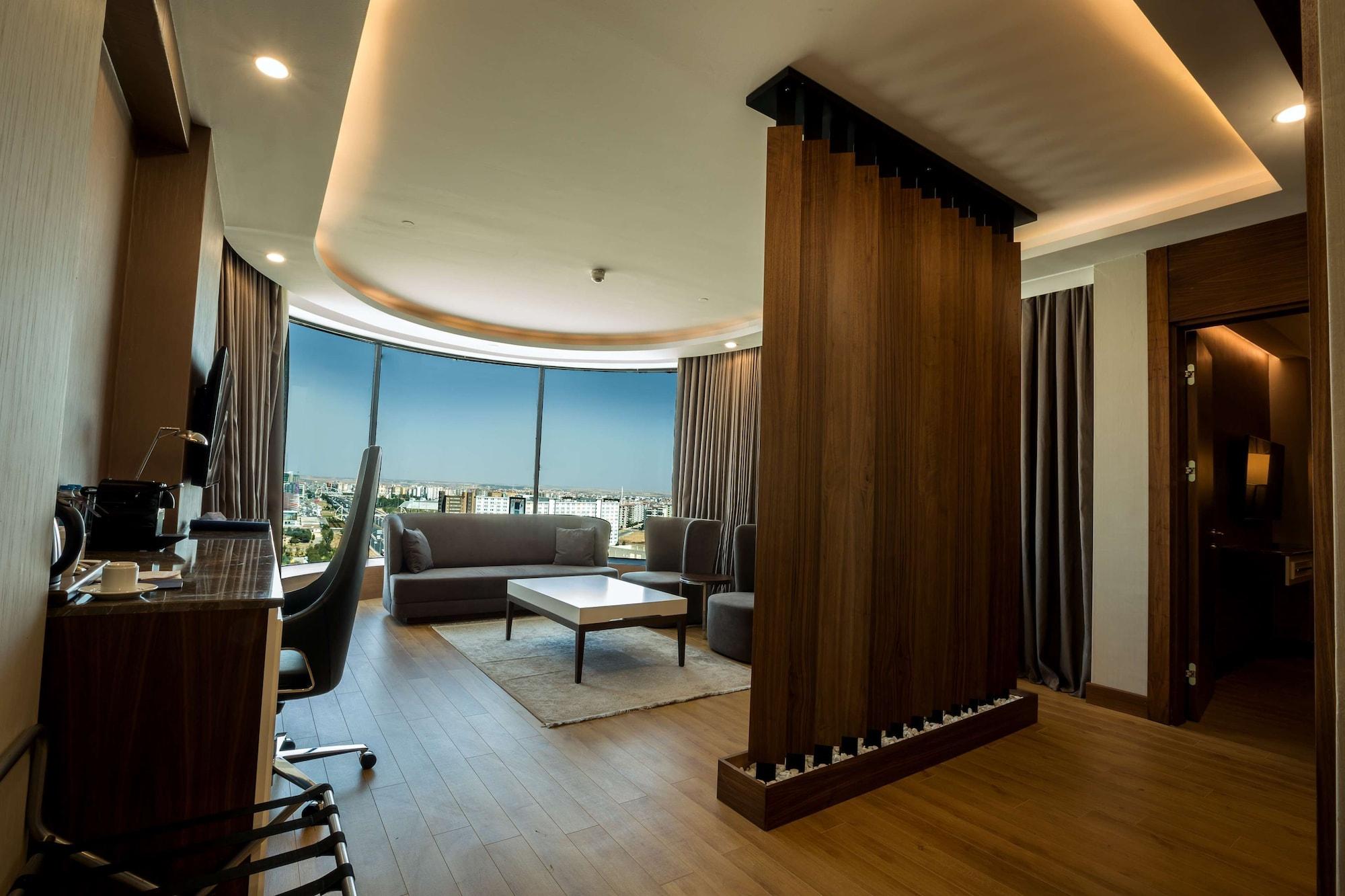 Radisson Blu Hotel, Hotel 5*