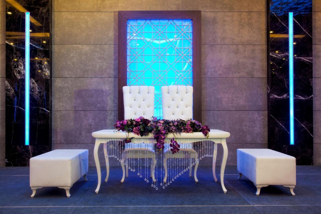 Radisson Blu Hotel, Hotel 5*